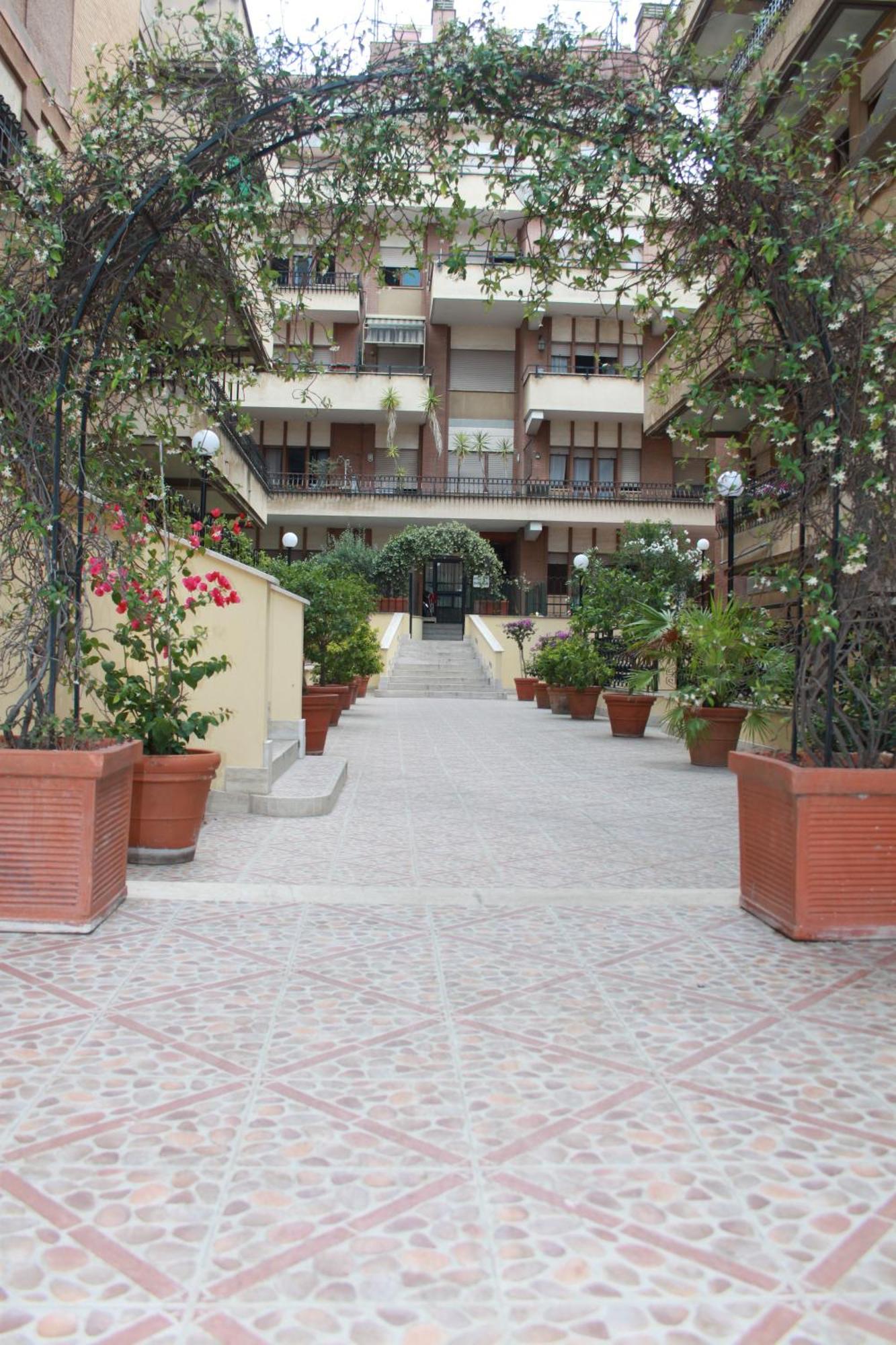 Residence Balduina Рим Екстер'єр фото